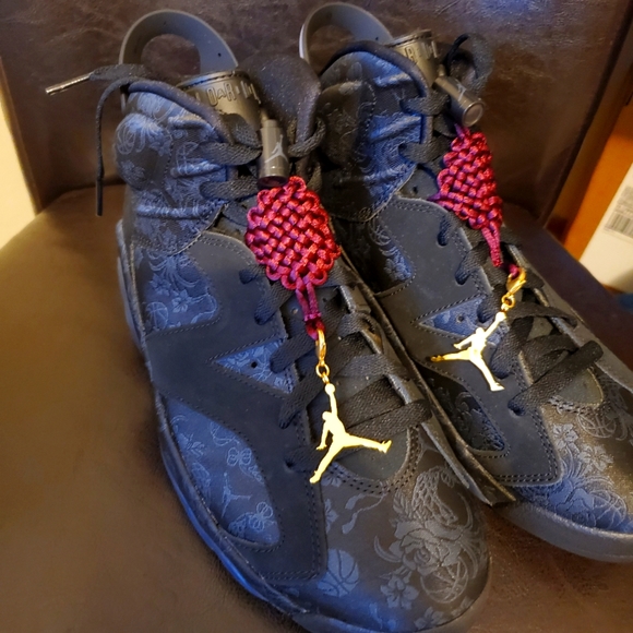 Jordan 6 - Picture 1 of 8